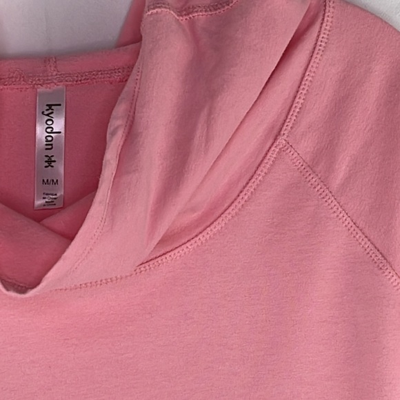 Kyodan Yoga Wear Hoodie - Picture 2 of 8